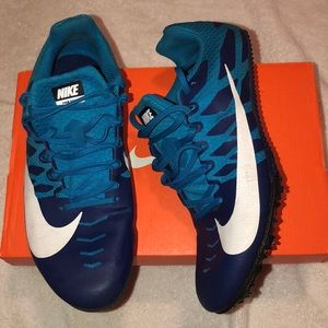 Nike size 7.5 men’s track cleats